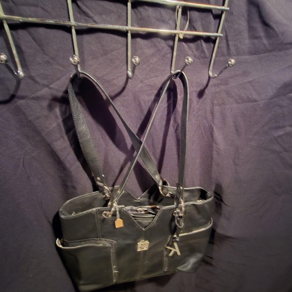 Source Unknown Black Shoulder Bag